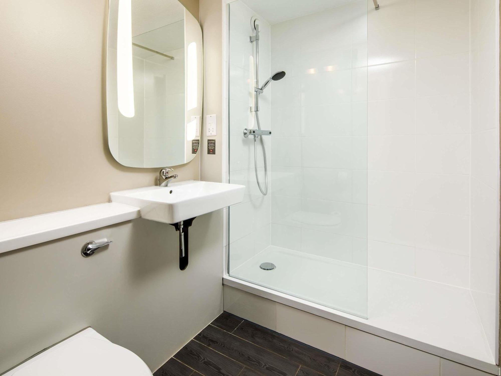 Hotel Ibis Coventry South Extérieur photo